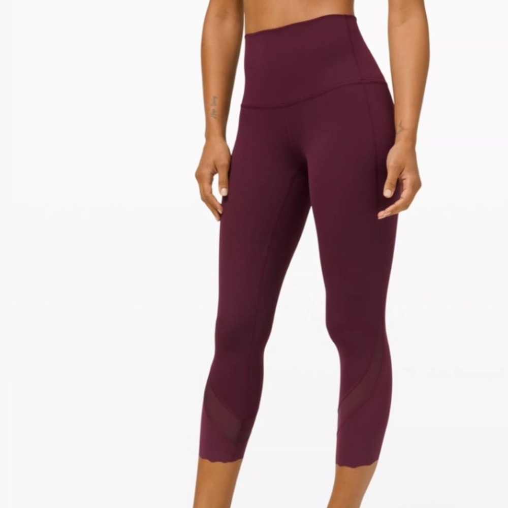 Lululemon Wunder Under Scalloped Hem High-Rise Crop 23"